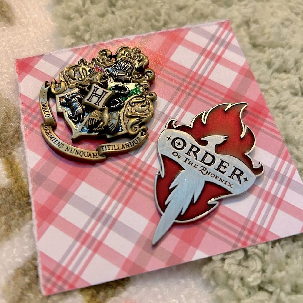 Hogwarts and Order of the Phoenix Pins